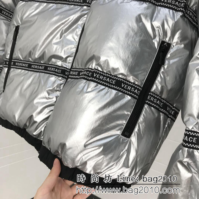 VERSACE範思哲 18SS秋冬新款 雙面穿 男款羽絨服 ydi1592